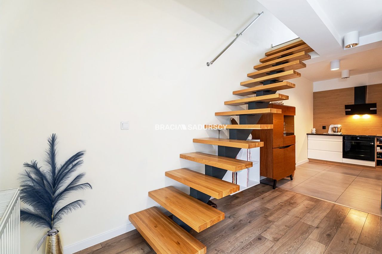 Mieszkanie 4-pokojowe Kraków Swoszowice, ul. Leona Petrażyckiego. Zdjęcie 16