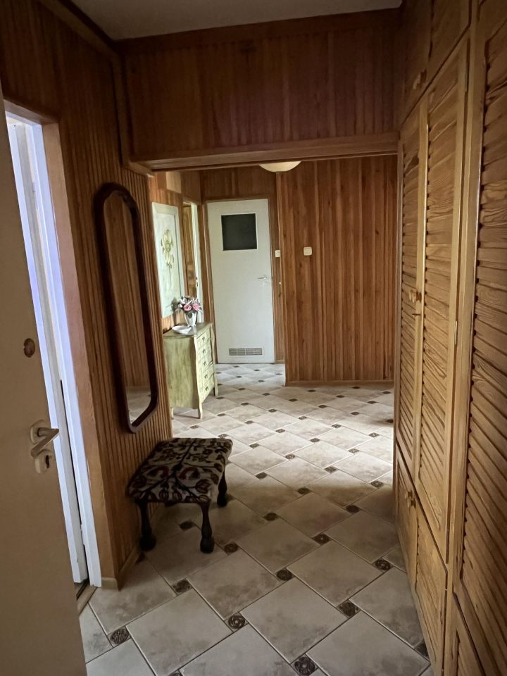 Mieszkanie 4-pokojowe Zbroszki. Zdjęcie 11