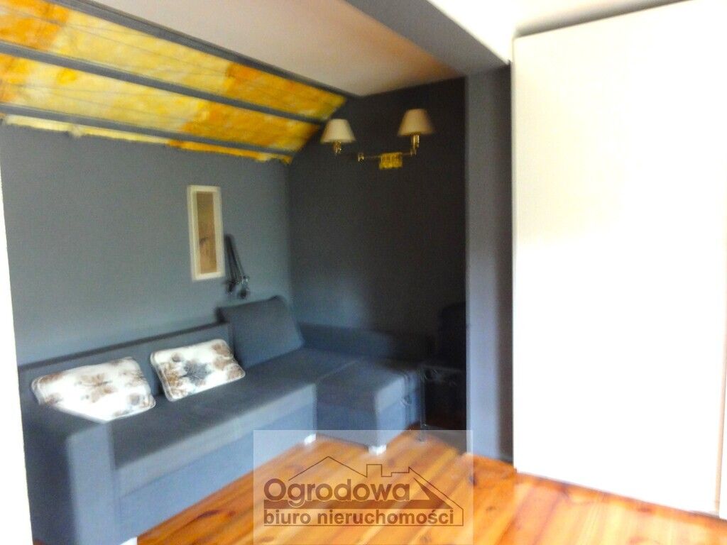 dom wolnostojący, 6 pokoi Urle. Zdjęcie 16