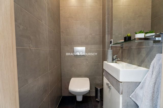 dom szeregowy, 4 pokoje Krzysztoforzyce, ul. Rozrywkowa. Zdjęcie 12