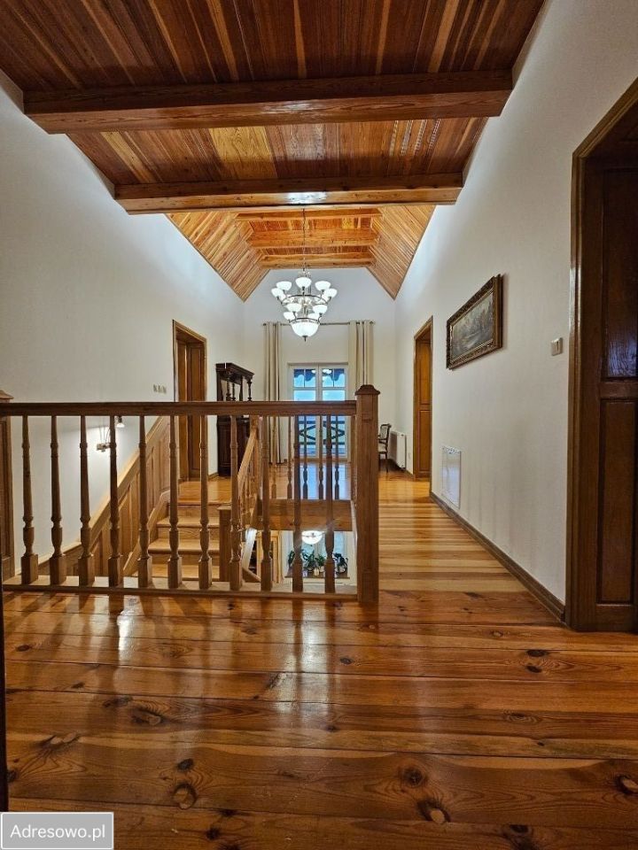 dworek, 6 pokoi Modliny. Zdjęcie 3