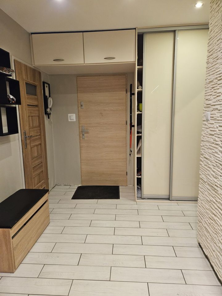 Mieszkanie 3-pokojowe Bielsko-Biała, ul. I Armii Wojska Polskiego. Zdjęcie 8