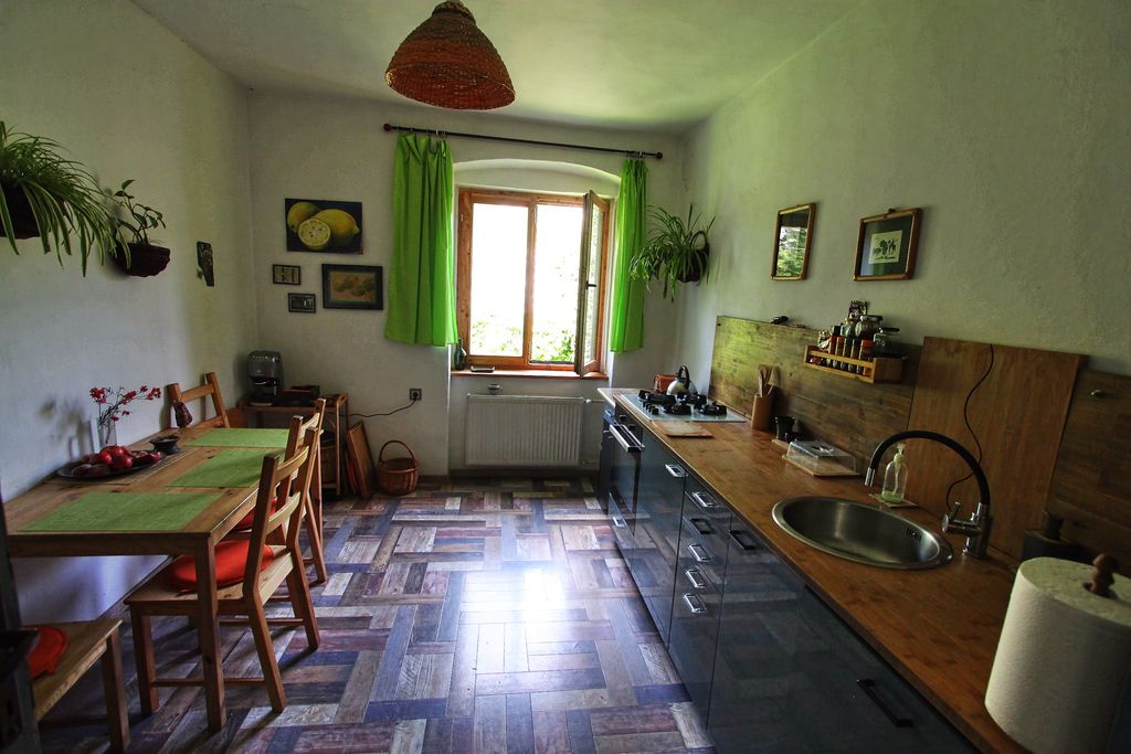 dom wolnostojący, 8 pokoi Stary Gierałtów. Zdjęcie 5