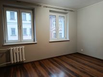 Mieszkanie 3-pokojowe Legnica, ul. Rzemieślnicza. Zdjęcie 1