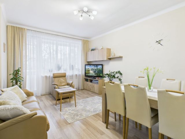 Mieszkanie 3-pokojowe Łódź Górna, ul. Stefana Rogozińskiego. Zdjęcie 2