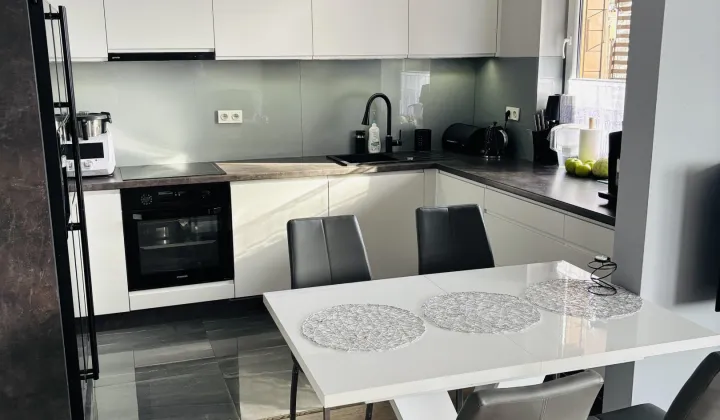 Mieszkanie 3-pokojowe Dąbrowa, ul. Diamentowa