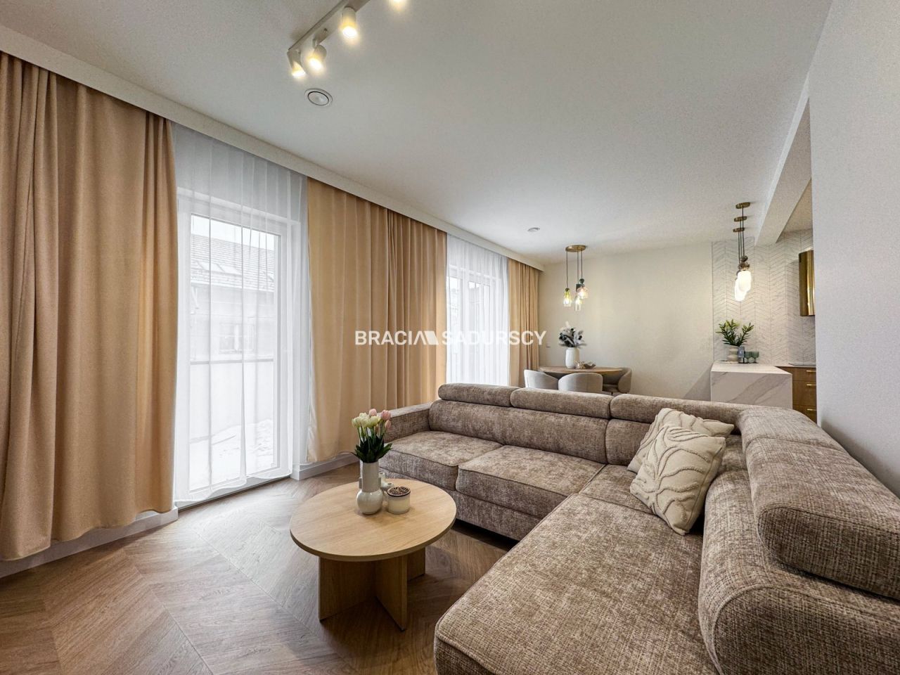 Mieszkanie 5-pokojowe Niepołomice. Zdjęcie 5