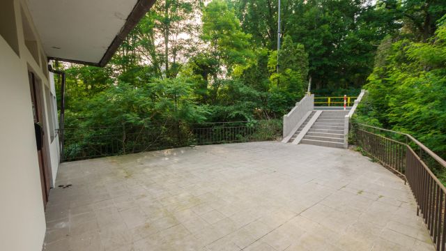 dom wolnostojący, 15 pokoi Krynica Morska, ul. Gdańska. Zdjęcie 3