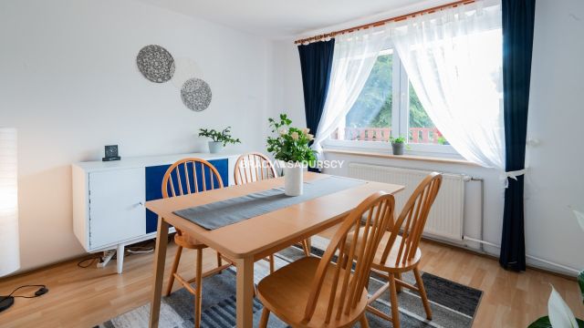 dom wolnostojący, 10 pokoi Łazy. Zdjęcie 8