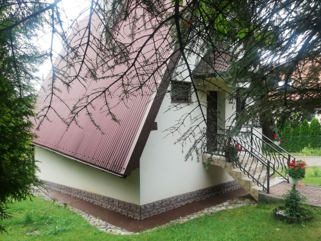 dom wolnostojący, 4 pokoje Łyśniewo Sierakowickie. Zdjęcie 1