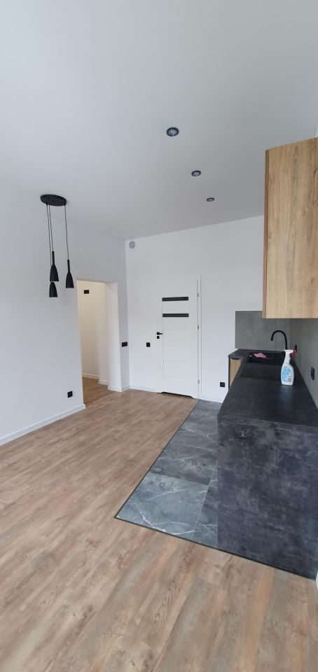 Mieszkanie 3-pokojowe Bytom Śródmieście, ul. Gustawa Morcinka. Zdjęcie 10