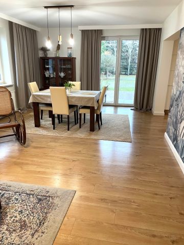 dom wolnostojący, 5 pokoi Rembelszczyzna, ul. Cicha. Zdjęcie 1