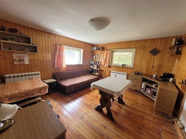 dom wolnostojący, 3 pokoje Jaroszów. Zdjęcie 4
