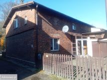 dom wolnostojący, 7 pokoi Tarnowskie Góry, ul. Powstańców Warszawskich. Zdjęcie 1