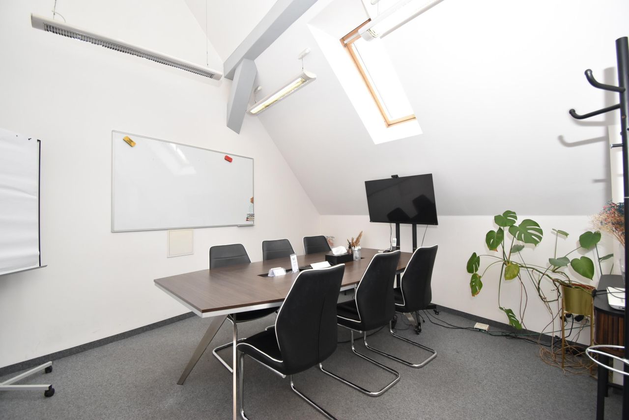 Biuro Wrocław Stare Miasto, ul. Powstańców Śląskich. Zdjęcie 1