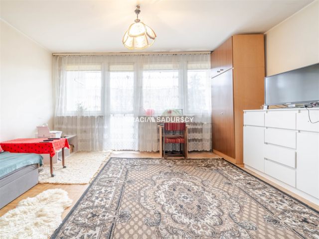 Mieszkanie 2-pokojowe Kraków, ul. Heleny. Zdjęcie 2