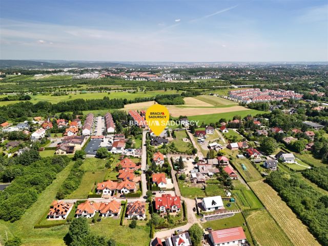 dom wolnostojący, 5 pokoi Kraków Swoszowice, ul. Leona Petrażyckiego. Zdjęcie 34