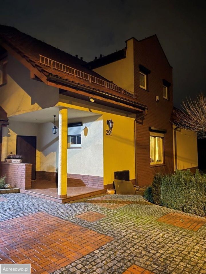 dom wolnostojący, 6 pokoi Wrocław Psie Pole, ul. Tarasa Szewczenki