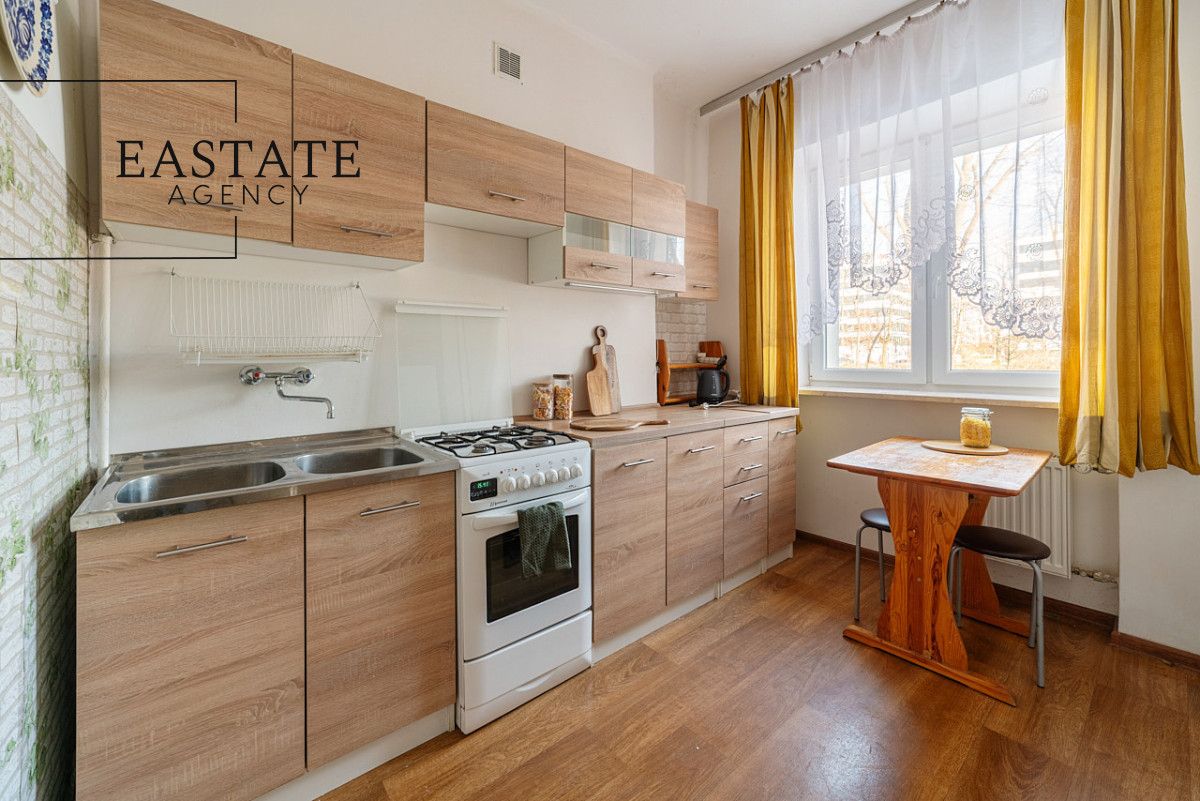 Mieszkanie 2-pokojowe Warszawa Włochy, ul. Żwirki i Wigury. Zdjęcie 1