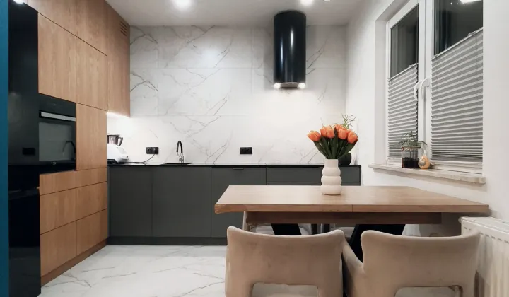 bliźniak, 4 pokoje Nowa Wola, Fezji