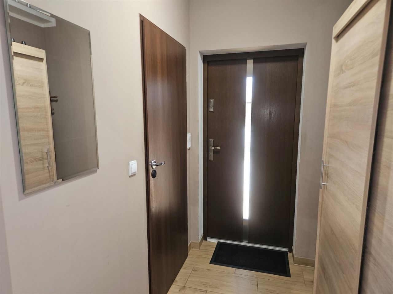 dom wolnostojący, 6 pokoi Świebodzice Ciernie. Zdjęcie 8