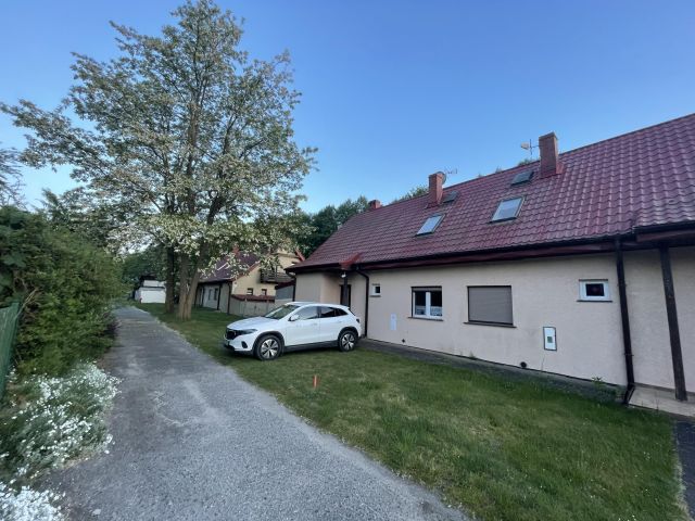 bliźniak, 5 pokoi Tarnów Jezierny, ul. Akacjowa. Zdjęcie 6