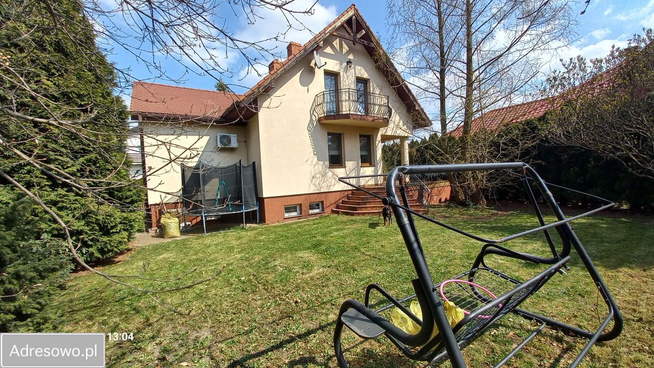 dom wolnostojący, 5 pokoi Dzierżoniów, ul. Bukowa. Zdjęcie 1