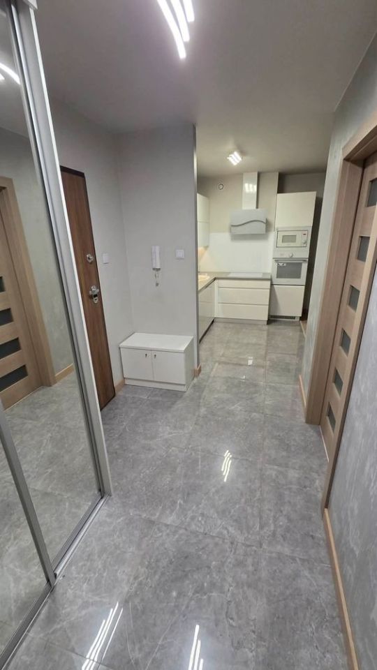 Mieszkanie 3-pokojowe Kraków Czyżyny. Zdjęcie 3