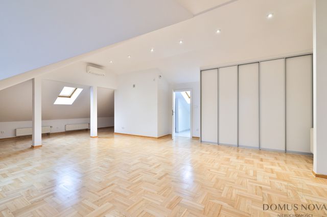 dom wolnostojący, 8 pokoi Warszawa Wilanów, ul. Królowej Marysieńki. Zdjęcie 10