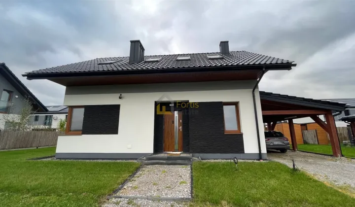 dom wolnostojący, 5 pokoi Kłaj