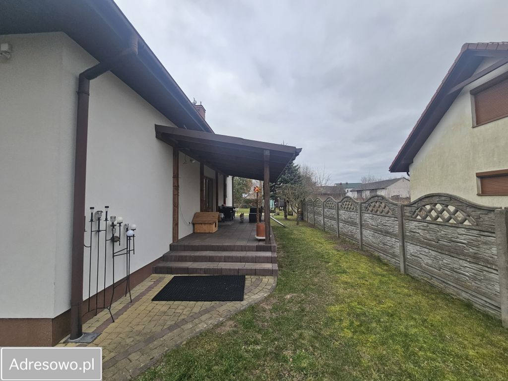 dom wolnostojący, 8 pokoi Klwatka Królewska. Zdjęcie 2