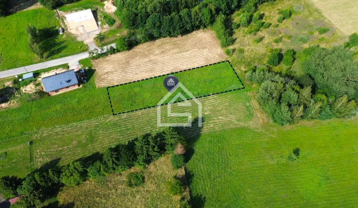 Działka budowlana Łomna