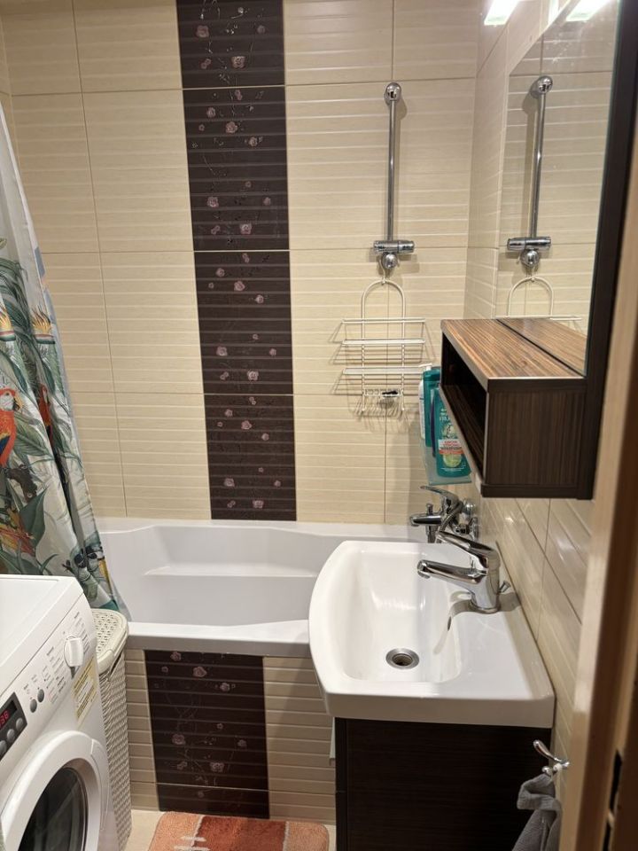 Mieszkanie 3-pokojowe Bełchatów, os. Żołnierzy POW. Zdjęcie 4