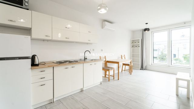 Mieszkanie 2-pokojowe Kraków Dębniki, ul. Dworska. Zdjęcie 1