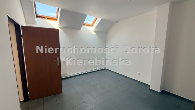 Biuro Opoczno, ul. Piotrkowska. Zdjęcie 5