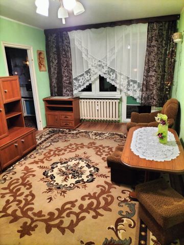 Mieszkanie 3-pokojowe Konstantynów Łódzki Centrum, ul. marsz. Józefa Piłsudskiego. Zdjęcie 1