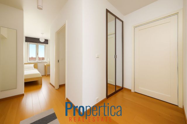 Mieszkanie 3-pokojowe Warszawa, ul. Hoża. Zdjęcie 4