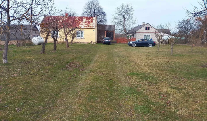 dom wolnostojący, 3 pokoje Zameczek