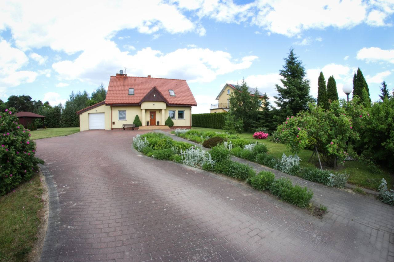 dom wolnostojący, 5 pokoi Pysząca, ul. Śremska. Zdjęcie 2