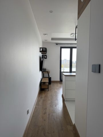 Mieszkanie 3-pokojowe Kraków Czyżyny, os. Dywizjonu 303. Zdjęcie 6