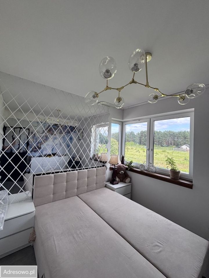 bliźniak, 4 pokoje Łomianki. Zdjęcie 16