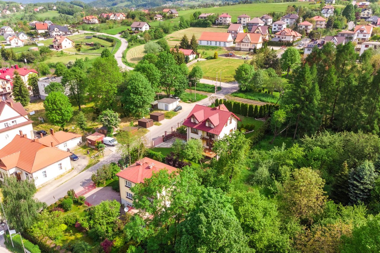 dom wolnostojący, 8 pokoi Limanowa Lipowe, ul. Słoneczna. Zdjęcie 2