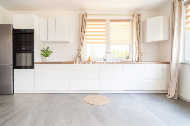 bliźniak, 4 pokoje Zabierzów, ul. Białych Brzóz. Zdjęcie 3