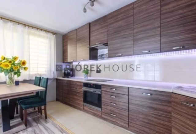 Mieszkanie 3-pokojowe Ząbki, ul. Powstańców. Zdjęcie 2