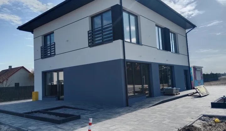 Lokal Niegów, ul. Handlowa