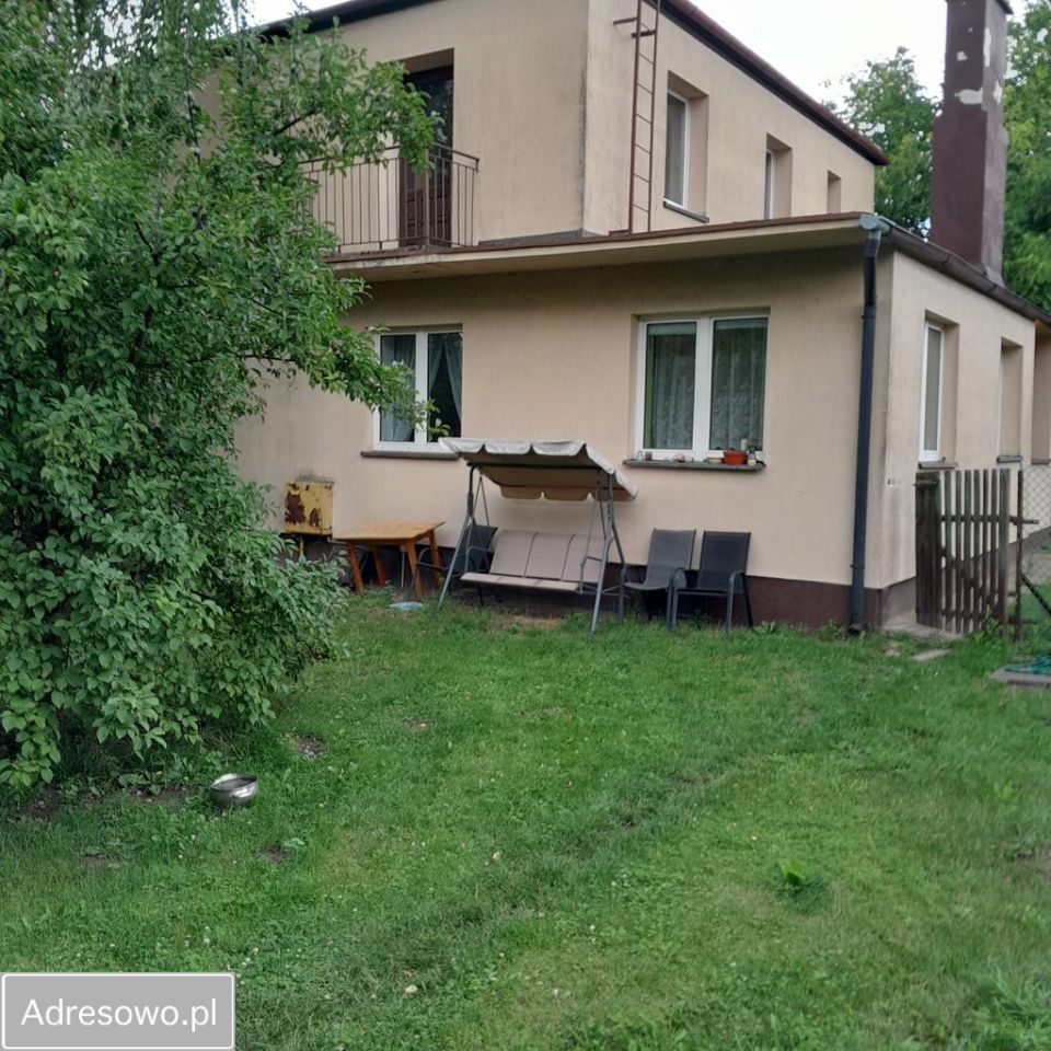 Osiek Wielki Dom wolnostojący do remontu - 110 m² - 6 pokoi