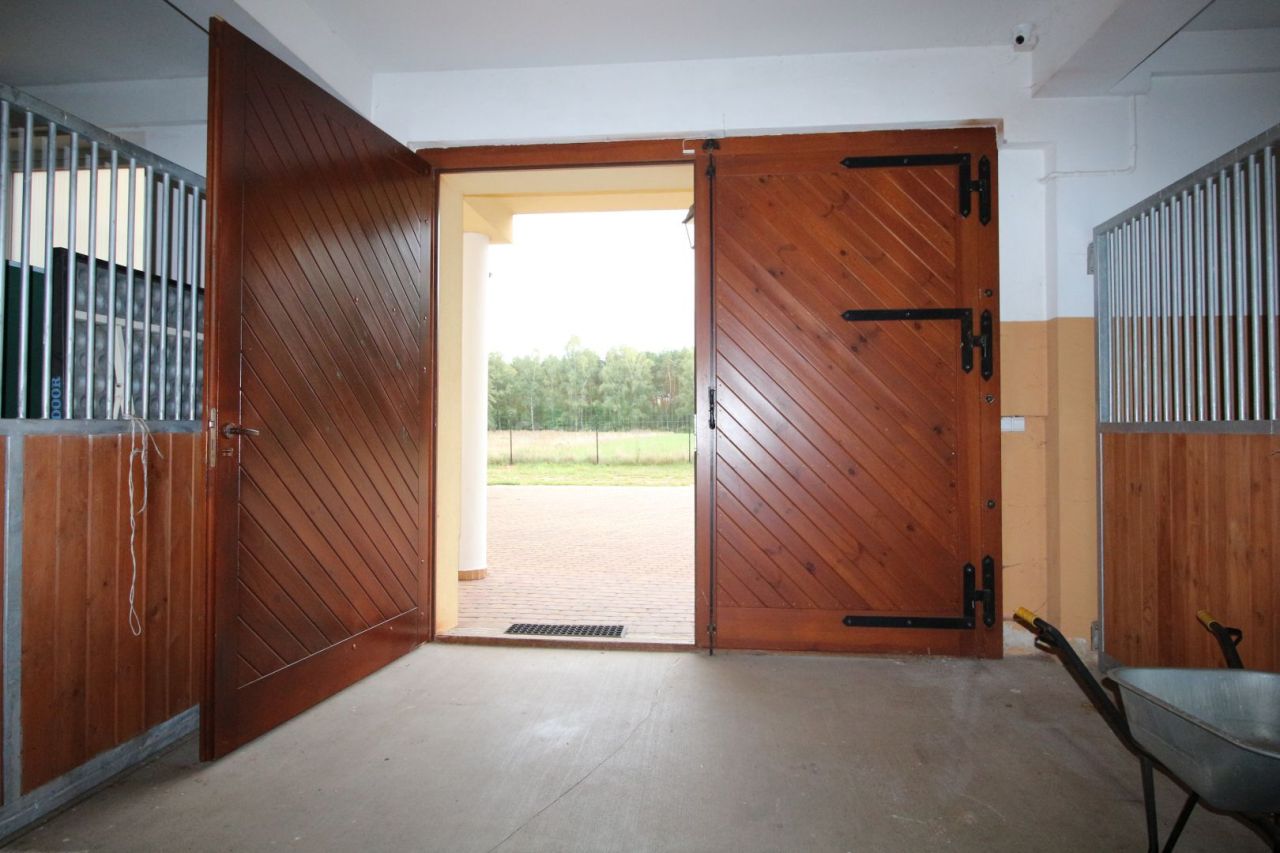 dom wolnostojący, 12 pokoi Przepitki. Zdjęcie 17