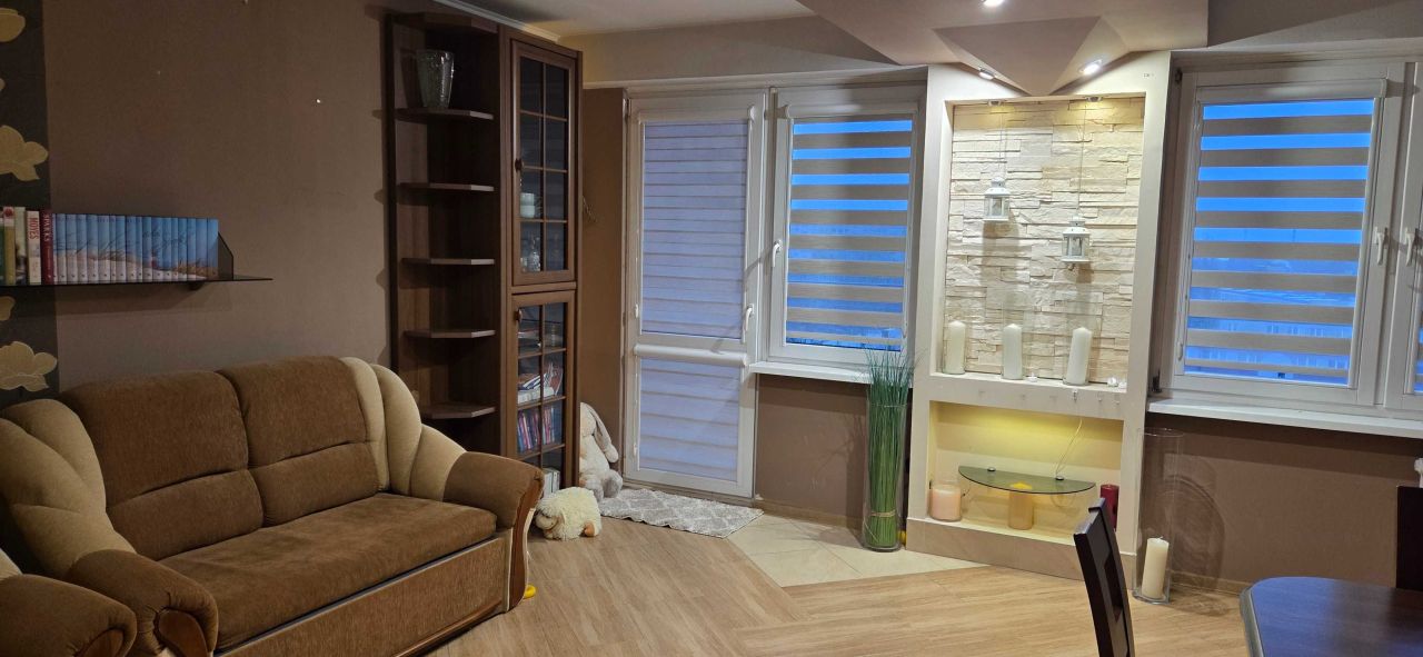 Mieszkanie 3-pokojowe Tomaszów Mazowiecki, ul. Dzieci Polskich. Zdjęcie 1