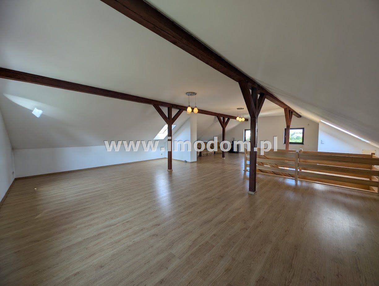 bliźniak, 6 pokoi Strzegom. Zdjęcie 33