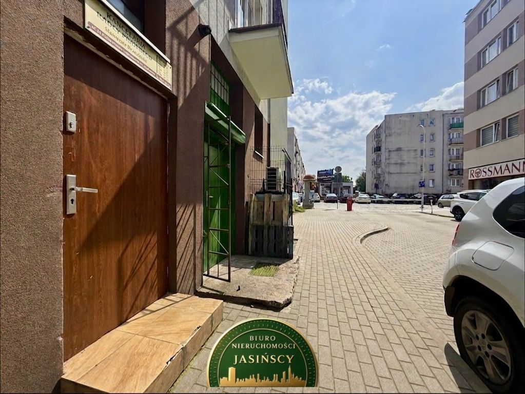 Lokal Ciechanów, ul. 11 Pułku Ułanów Legionowych. Zdjęcie 1